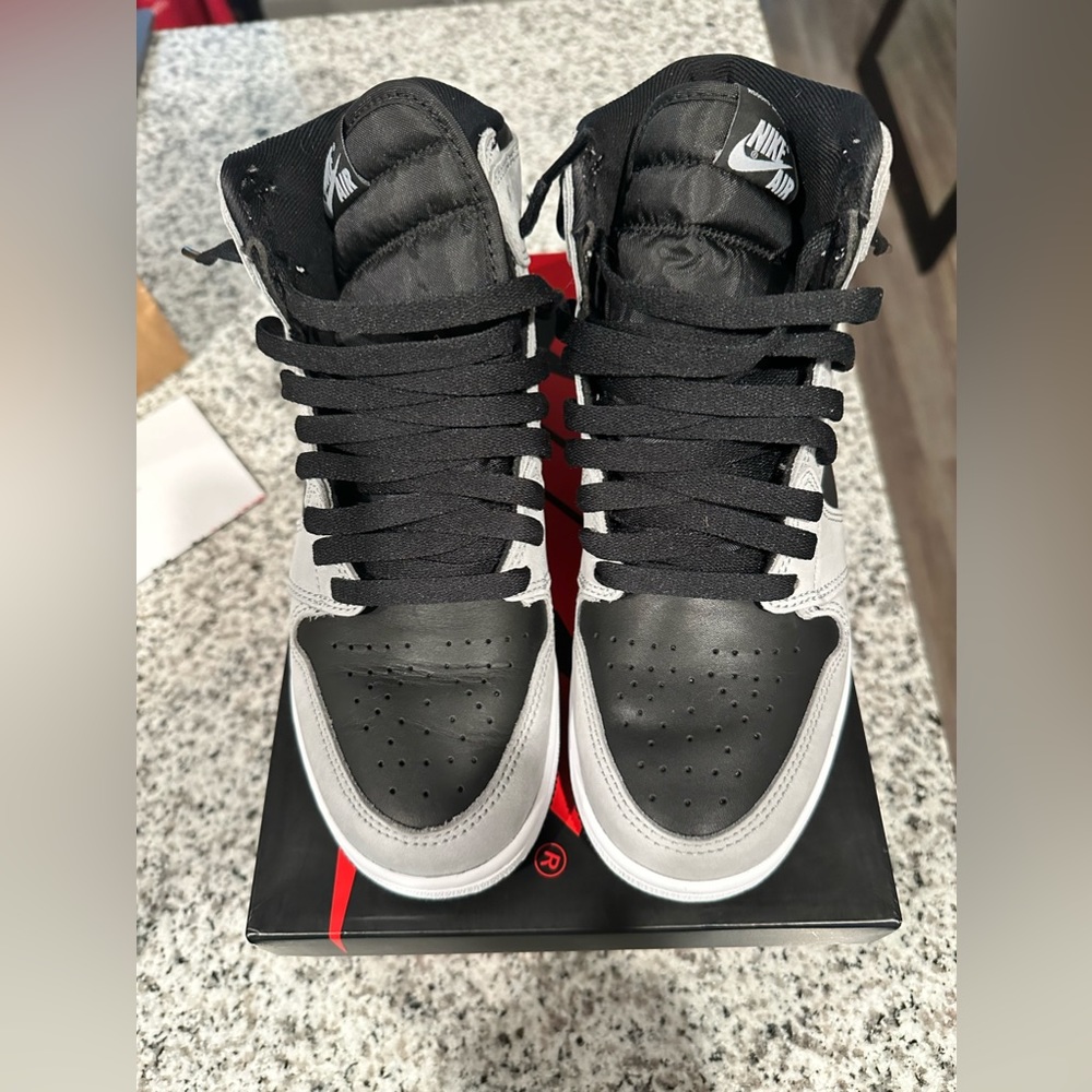 Jordan 1s High Shadow 2.0 gs - 6.5Y